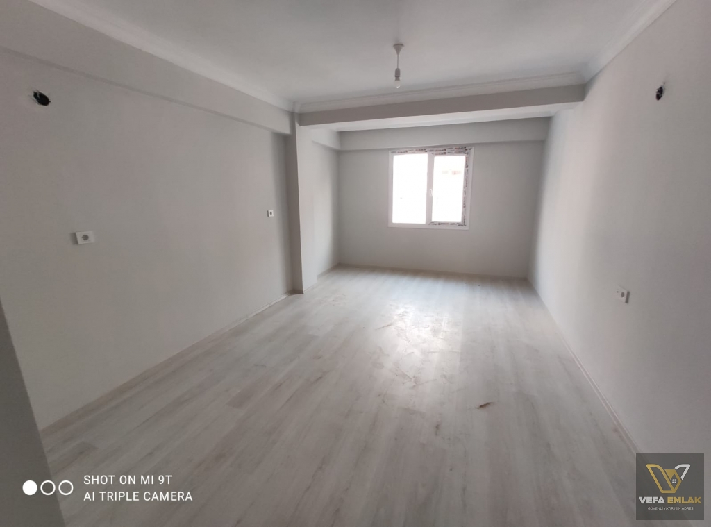 ÖZDİLEK AVM.YAKINI 3+1 125 m2 ( ARA KAT ) SATILIK DAİRE