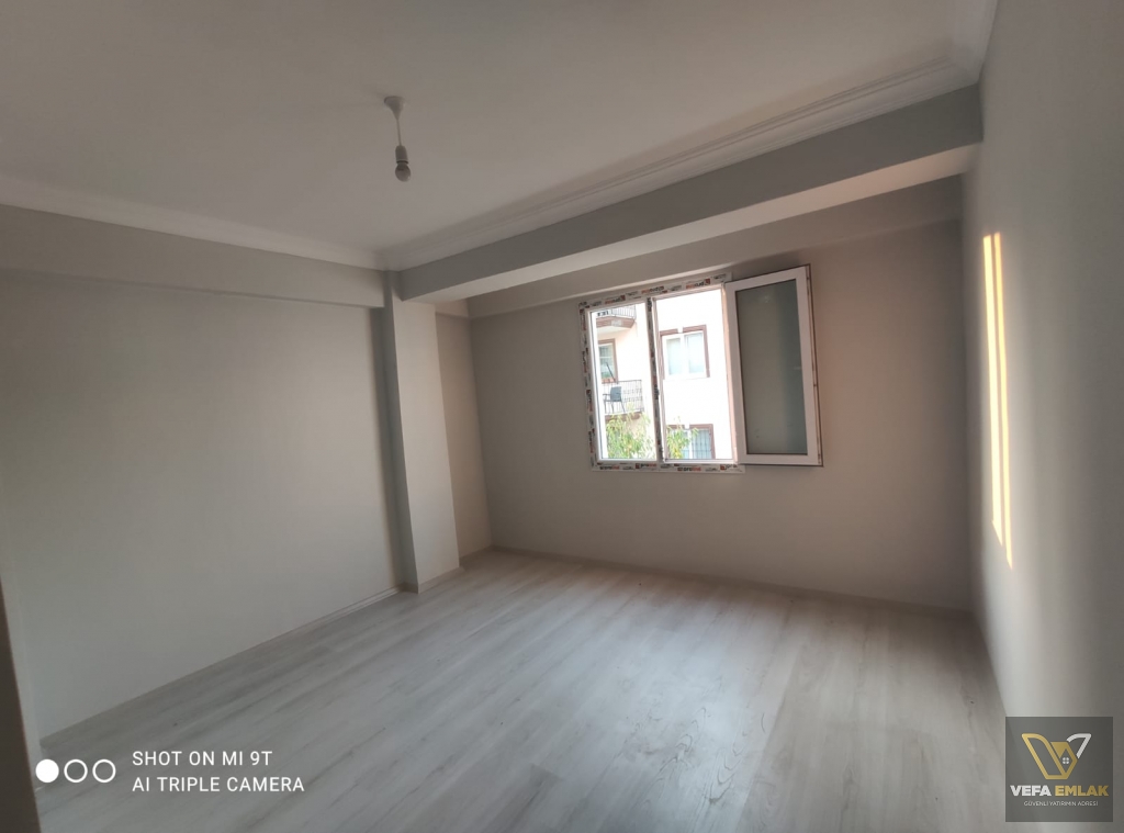ÖZDİLEK AVM.YAKINI 3+1 125 m2 ( ARA KAT ) SATILIK DAİRE