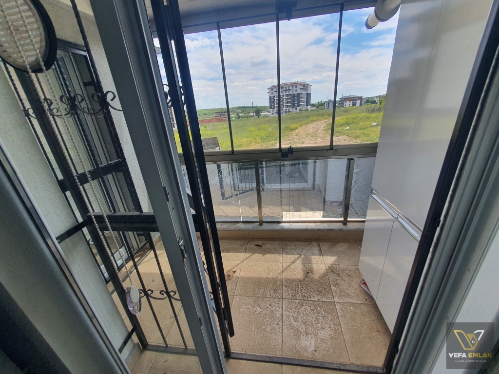 ATATÜRK MAHALLESİ BESİM ATALAY OKULU YAKINLARINDA 140 m2 3+1 SATILIK DAİRE