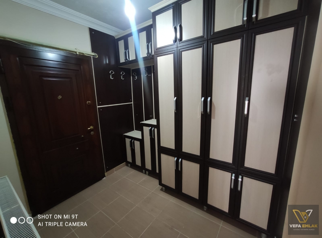 KEMALÖZ MAH.AYŞE ANA SAGLİK MSLK.LİSESİ YAKININDA SATILIK 3+1 DAİRE