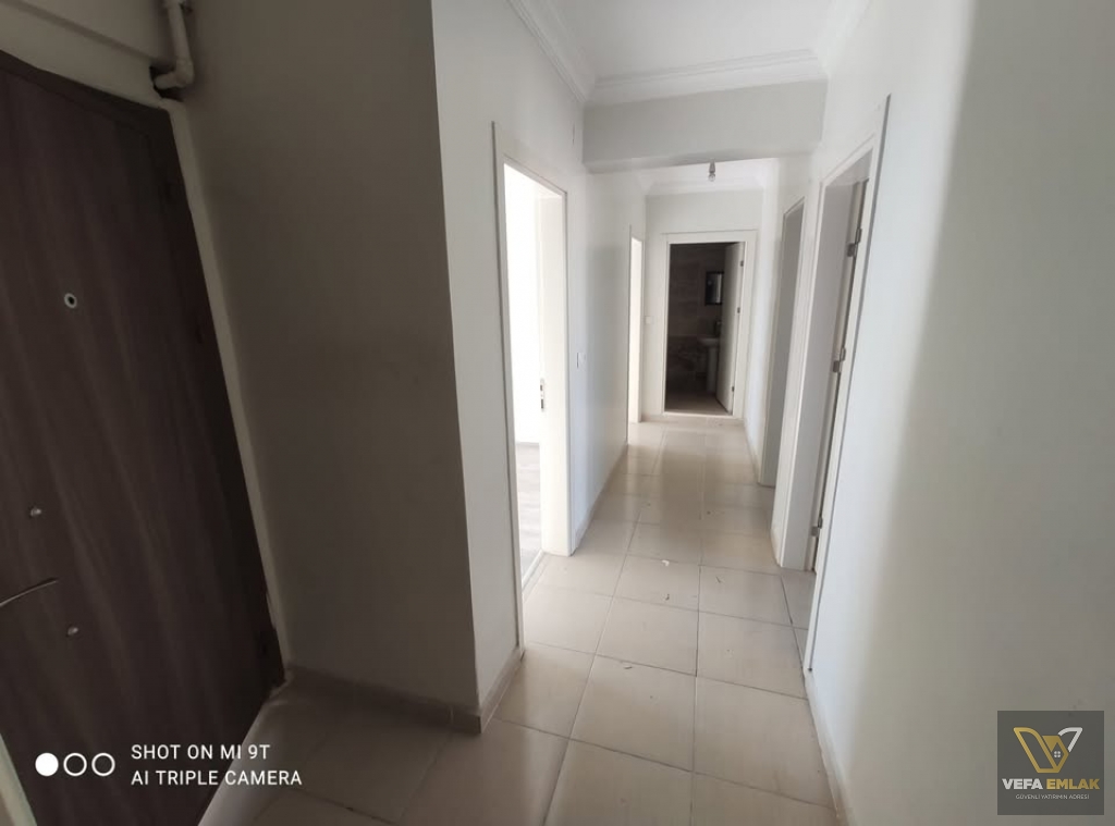 ATATÜRK MAH.BESİM ATALAY OKULU YAKININDA GENİŞ 2+1 SATILIK DAİRE