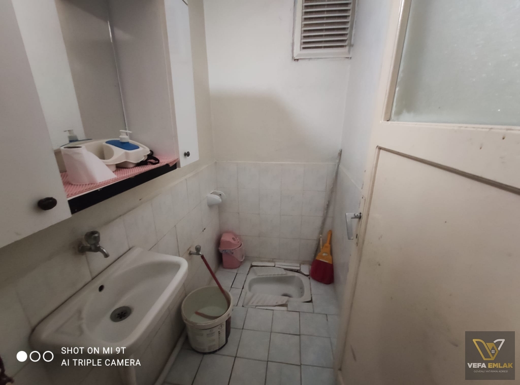 IŞIK MAHALLESİ UĞUR SERDAROĞLU OKULU YAKINI SATILIK MÜSTAK...