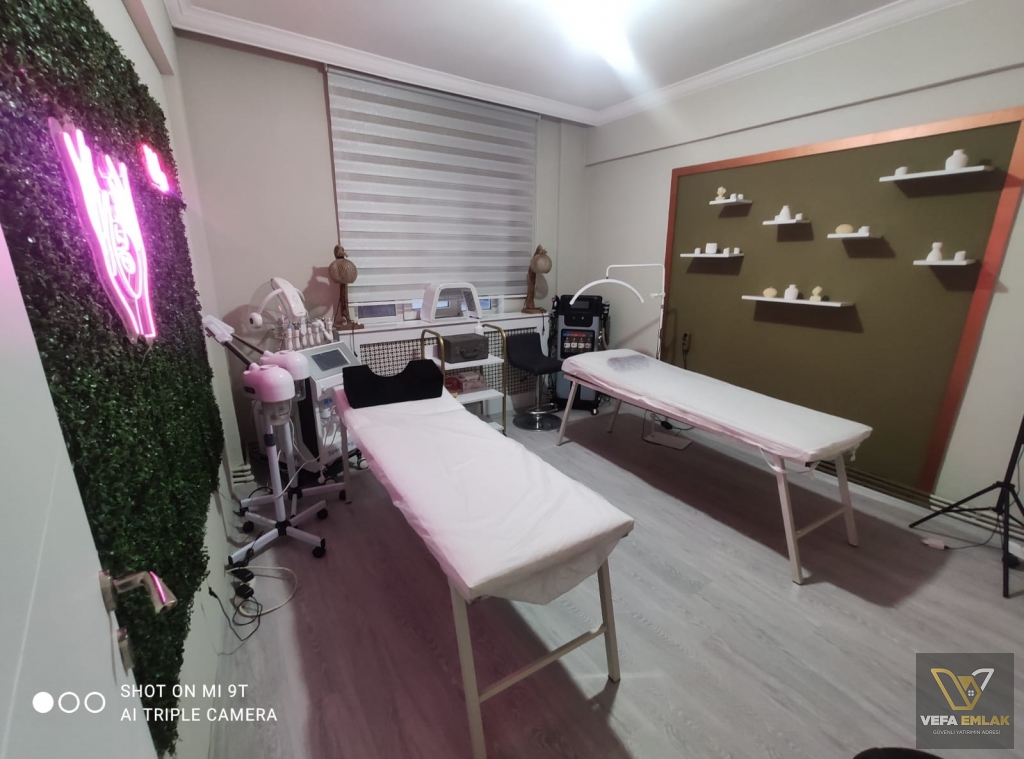 ZÜBEYDE HANIM PARKI YAKININDA 135 m2 ULTRA LÜX SATILIK 4+1 DAİRE