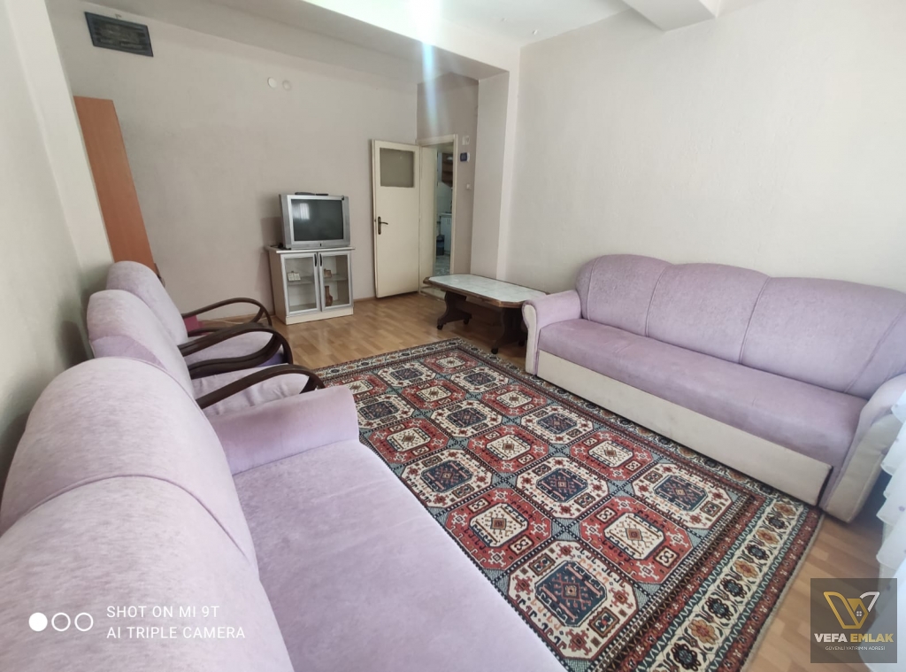 DİKİLİTAŞ MAH.FATİH ORTA OKULU YAKININDA EŞYALI KİRALIK 3+1 DAİRE