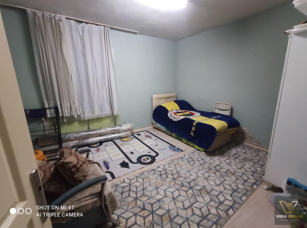 IŞIK MAHALLESİ UĞUR SERDAROĞLU OKULU YAKINI SATILIK MÜSTAKİL EV