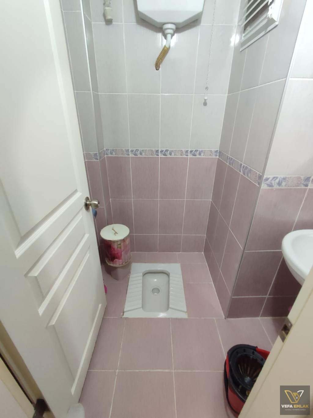KEMALÖZ MAH.TAKVA CAMİİ YAKININDA 145 m2 3+1 SATILIK LÜKS DAİRE