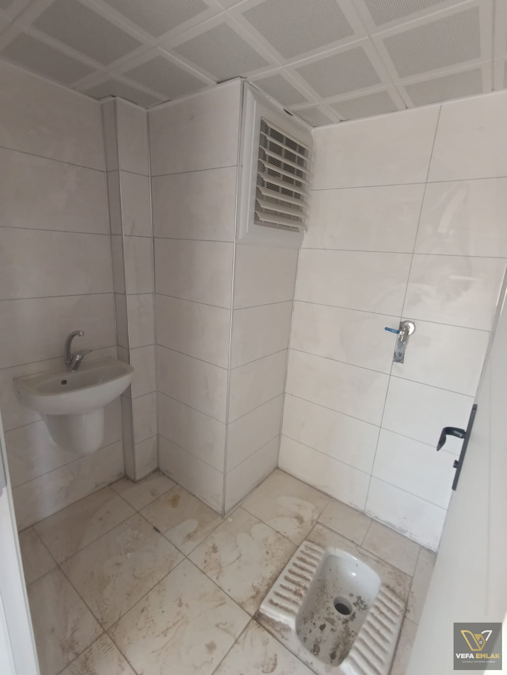 KEMALÖZ MAH. SUBAŞI YURDU YAKINLARINDA SATILIK 3+1 DAİRE