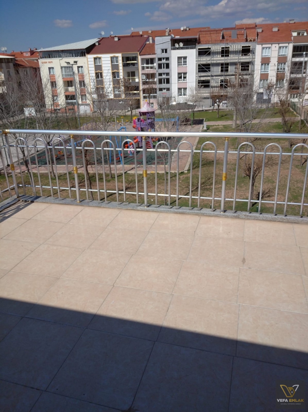 LALELİ CAMİİ CİVARINDA ULTRA LÜKS MÜSTAKİL( 338 m2)SATILIK BİNA