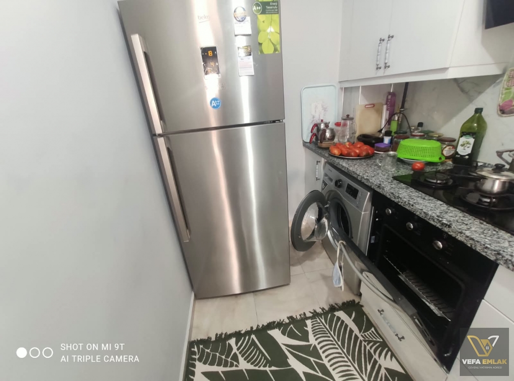 ZÜMRÜT VE  YEŞİL CAMİ  ARASINDA SATILIK 2+1 FULL EŞYALI DAİRE