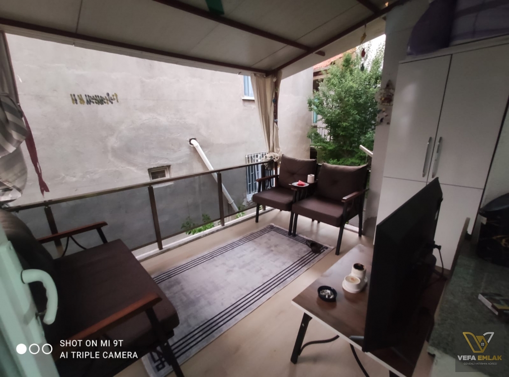 ŞEKER EVLERİ PAZAR YERİ YAKININDA 95 m2 2+1 SATILIK DAİRE
