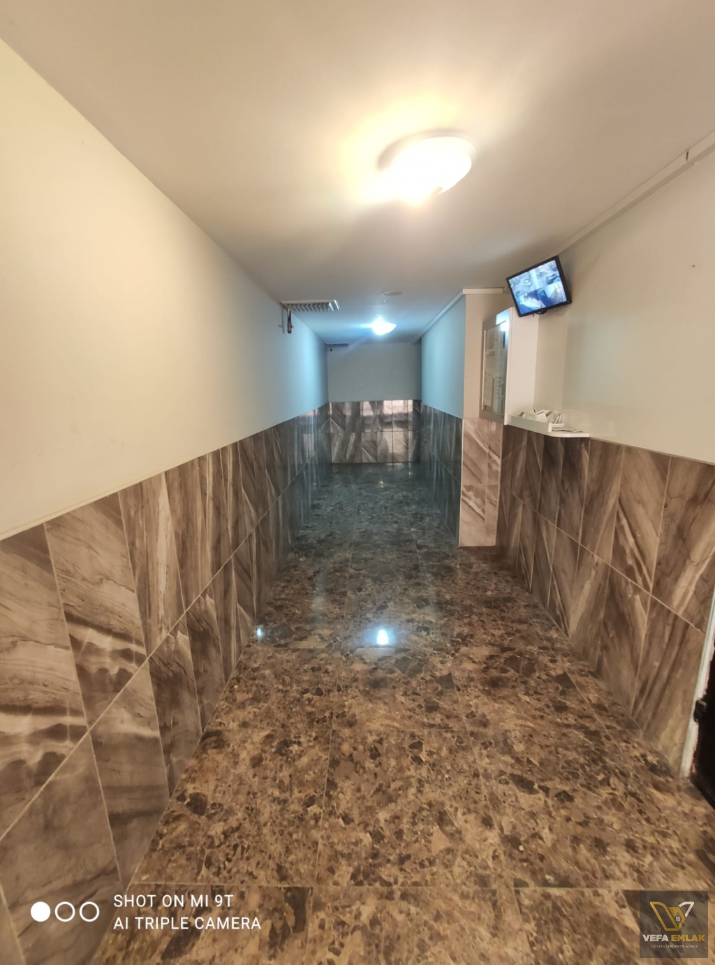 UŞAK MERKEZ KEMALÖZ MAHALLESİ’NDE SATILIK FERAH 3+1 DAİRE