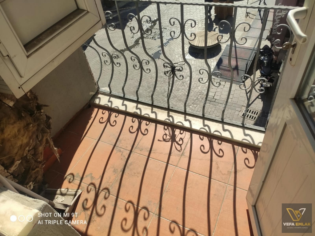 MAJÖR=HEP YEK CAFE KARŞISINDA KİRALİK 60 m2 APART