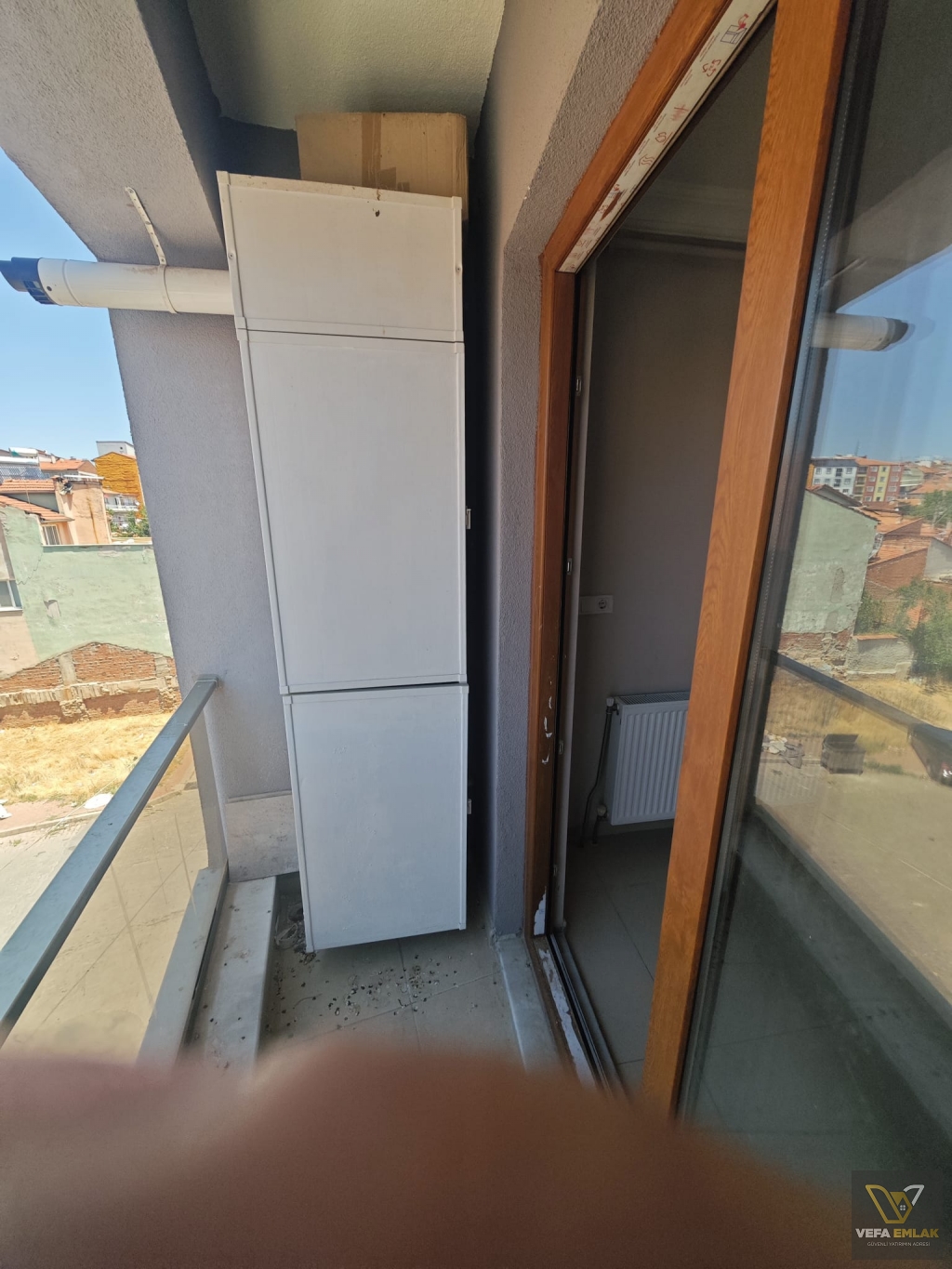 KARAAĞAÇ MAH.ZÜMRÜT CAMİ YAKINI 110 m2 SATILIK 2+1 DAİRE