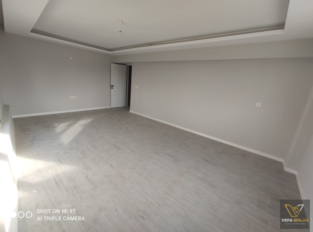 LALELİ CAMİİ KAZIM KARABEKİR CADDESİ ÜZERİ 3+1