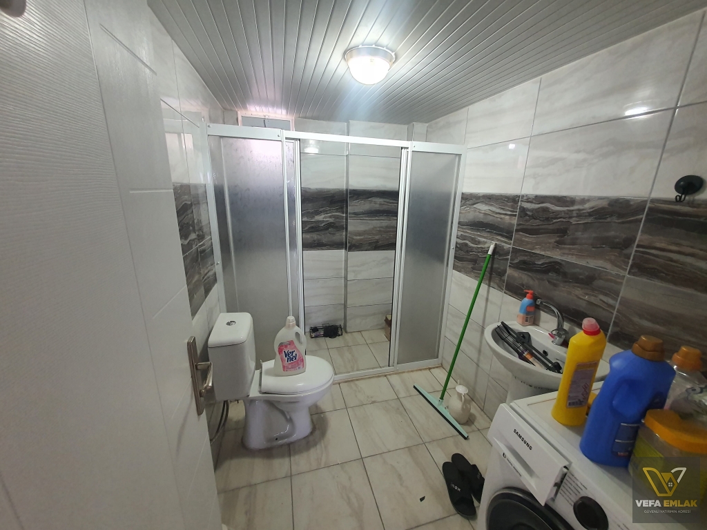 ATATÜRK MAHALLESİ BESİM ATALAY OKULU YAKINLARINDA 140 m2 3+1 SATILIK DAİRE