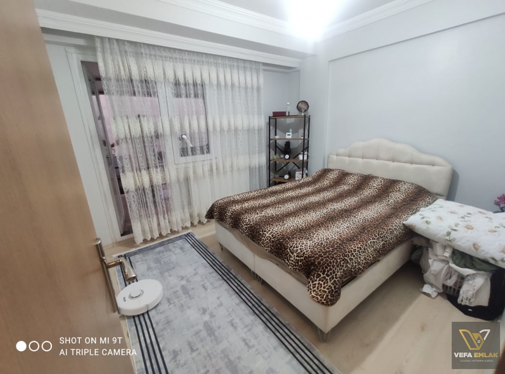 ŞEKER EVLERİ PAZAR YERİ YAKININDA 95 m2 2+1 SATILIK DAİRE