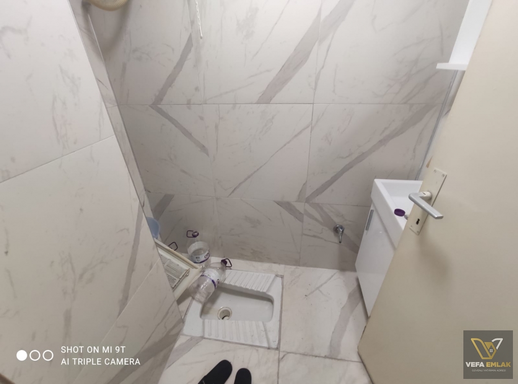 ESKİ BELEDİYE YAKINLARINDA 135 m2 SATILIK 3+1 DAİRE