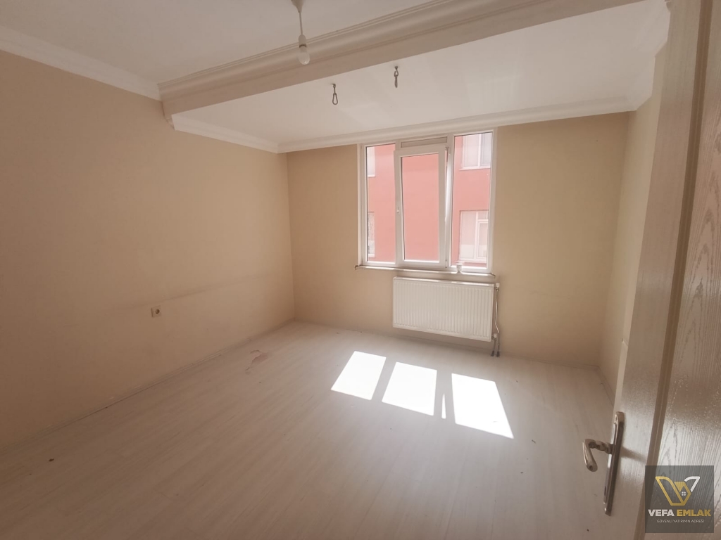 CUMHURİYET MAHALLESİ KİRALIK 3+1 DAİRE