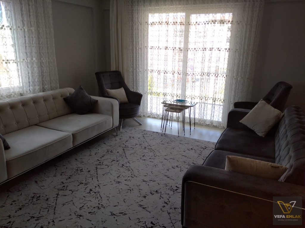 LALELİ CAMİİ CİVARINDA ULTRA LÜKS MÜSTAKİL( 338 m2)SATILIK BİNA