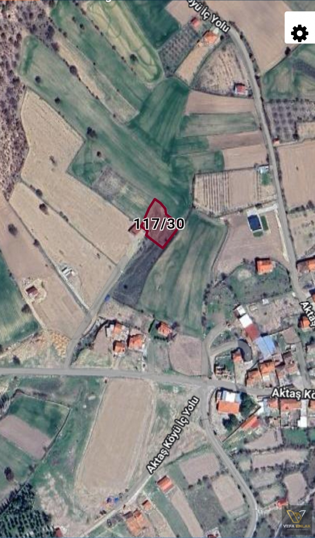 AKTAŞ KÖYÜ DİBİNDE   FIRSAT DEĞERİNDE 1.318 m2 SATILIK TARLA