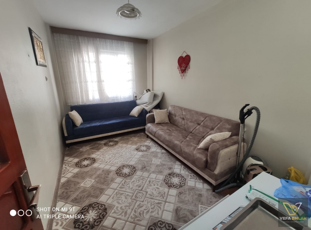 SARAYALTI MAH. SEHER CAMİİ YAKININDA MÜSTAKİL 1 KAT 130 m 2 SATILIK DAİRE