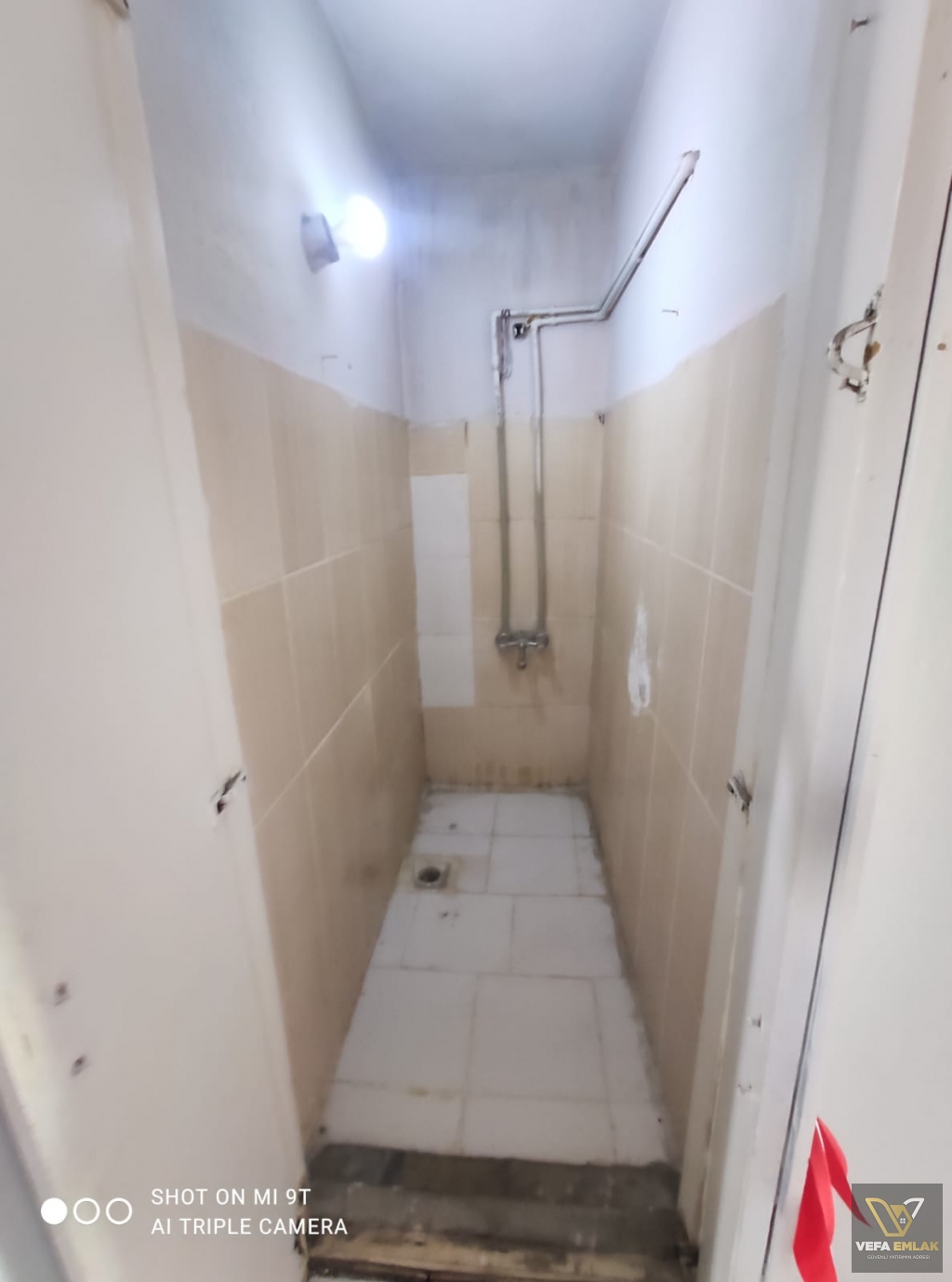 KURTULUŞ MH.  ÇİFT APART YAPMAYA UYGUN - SATILIK 2+1 DAİRE