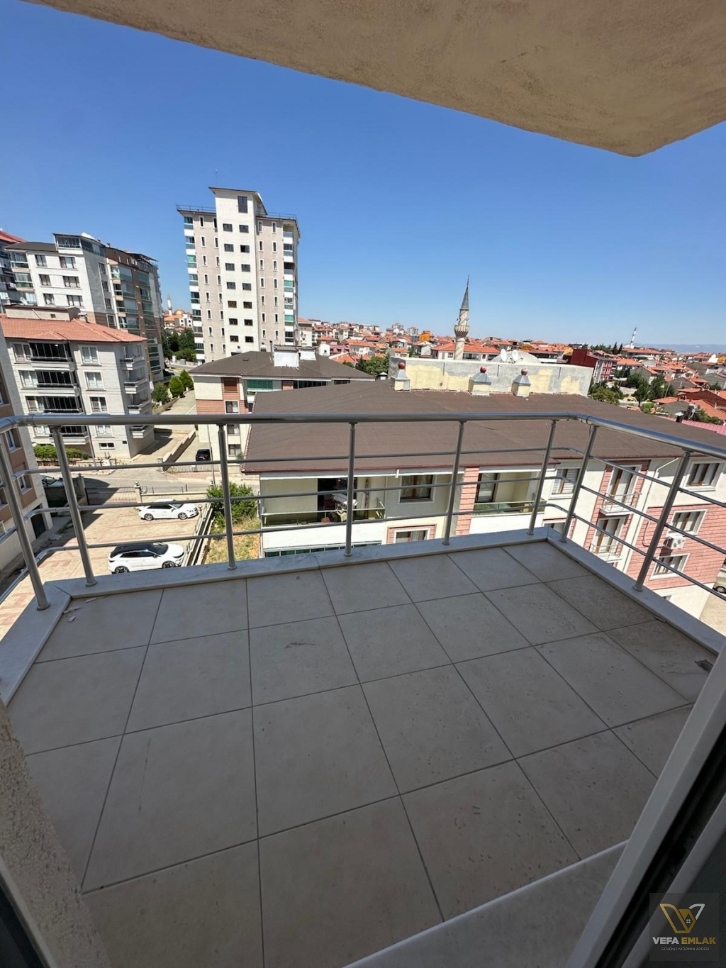 KEMALÖZ MAH.FİLE MARKET YAKININDA 125 m2 2+1 SATILIK DAİRE